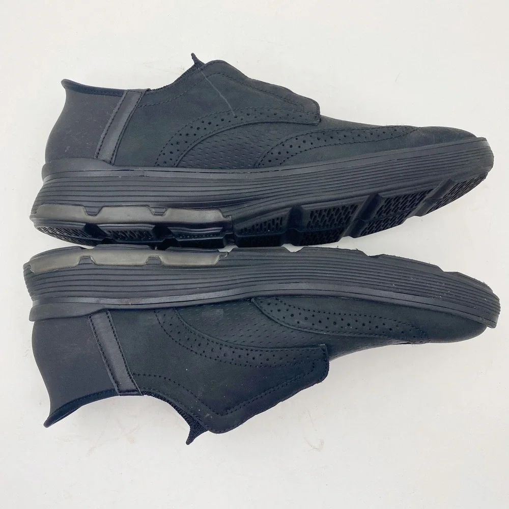 Skechers mark nason